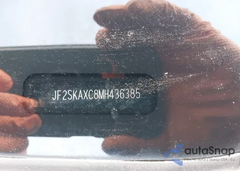 2021 Subaru Forester Touring z USA, uszkodzony, nr VIN JF2SKAXC8MH436385